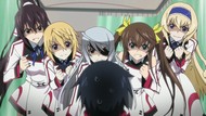 Tenka Seiha » Infinite Stratos #24 — Kodachrome » Blog Archive